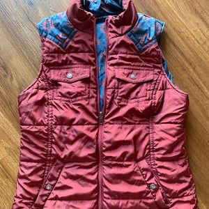Reversible ARIAT vest